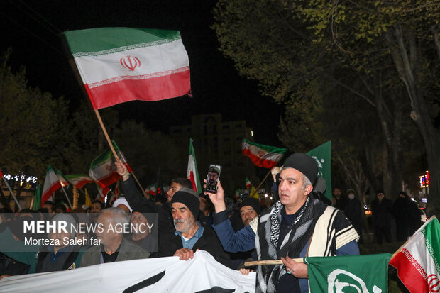 تشییع ناوسالار یکم شهید وردنجانی در شهرکرد