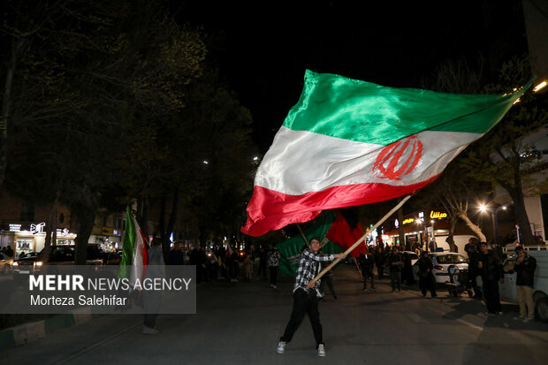 تشییع ناوسالار یکم شهید وردنجانی در شهرکرد
