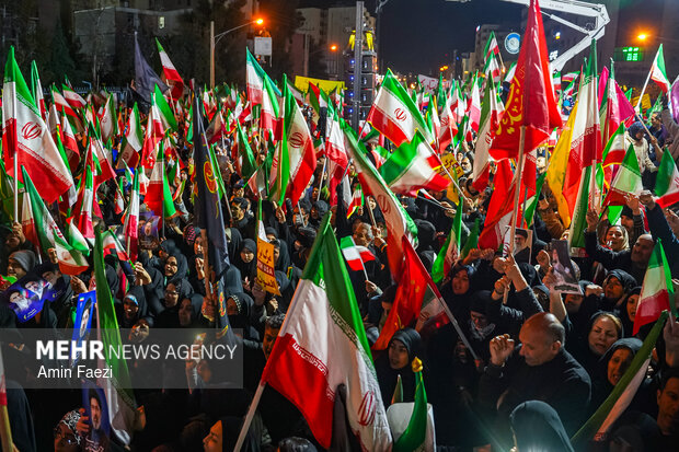 انتشار نماهنگ «سأقاوم» مرکز موسیقی و سرود صدا و سیما انتشار نماهنگ «سأقاوم» مرکز موسیقی و سرود صدا و سیما
