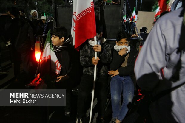 تشییع نمادین شهید جوان بحرینی در قم