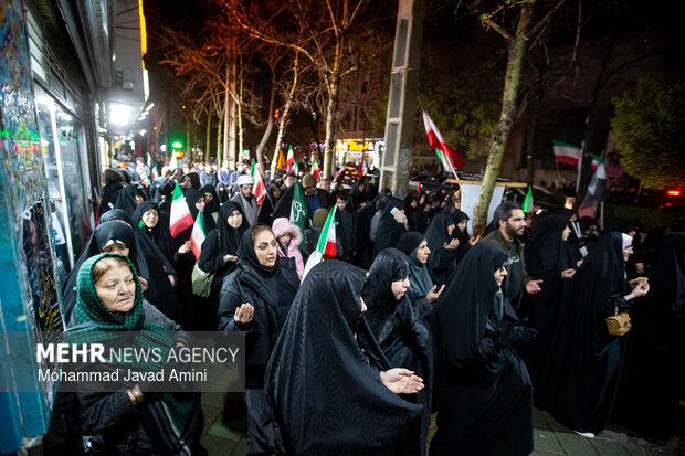 مراسم وداع با شهدای نجف آباد در قزوین