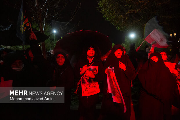 مراسم وداع با شهدای نجف آباد در قزوین