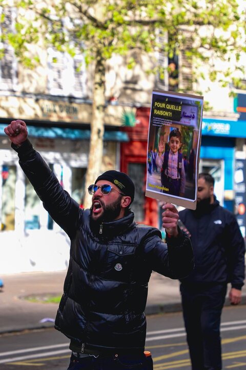 Fransa'da İran’a destek gösterisi