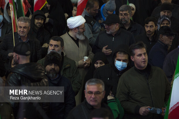 اجتماع حمایت از رزمندگان در مقابله با دشمن آمریکایی - صهیونی