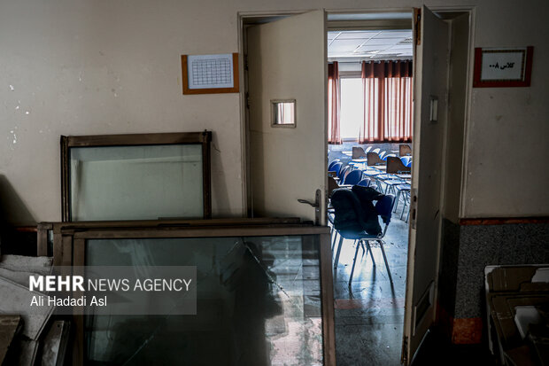 US-Israeli attacks on Tehran University of Science & Tech.
