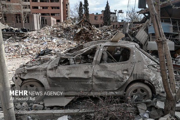 US-Israeli attacks on Tehran University of Science & Tech.
