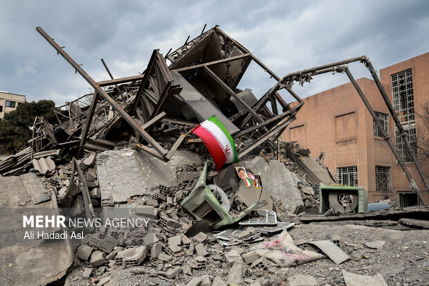 US-Israeli attacks on Tehran University of Science & Tech.
