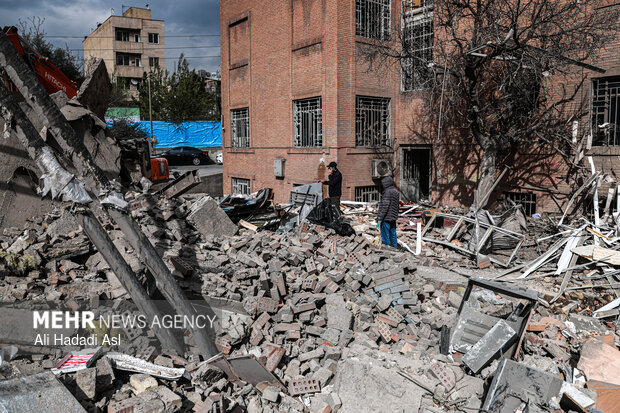 US-Israeli attacks on Tehran University of Science & Tech.
