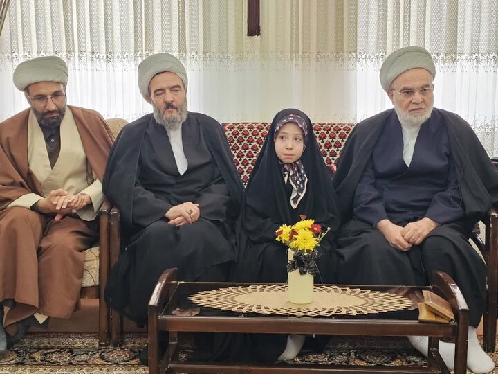 قدردانی نماینده ولی‌فقیه در کردستان از خانواده شهدای جنگ رمضان بیجار