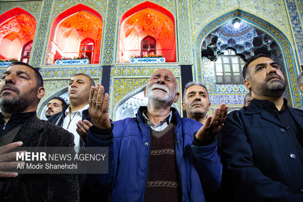گرامیداشت شهدای خبرنگار در حرم مطهر رضوی