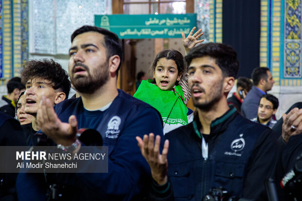 گرامیداشت شهدای خبرنگار در حرم مطهر رضوی