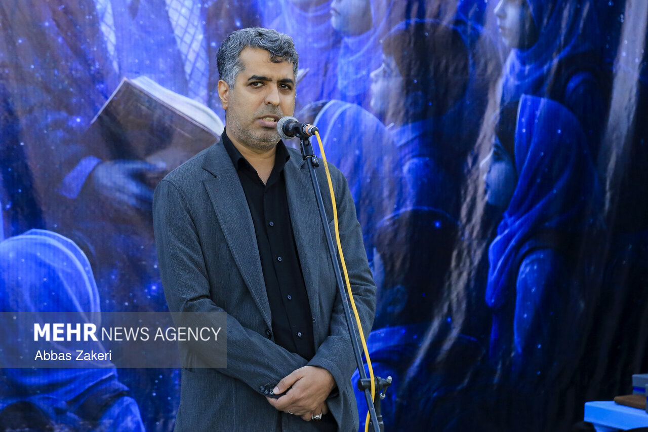 هنرمندان با زبان هنر روایت مظلومیت شهدای دانش‌آموز را به جهان رساندند