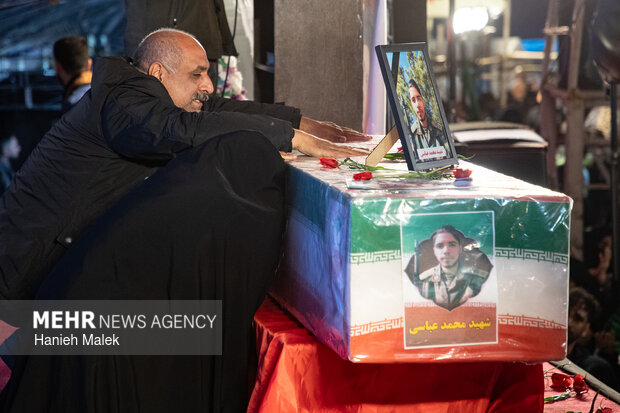 وداع با پیکر شهید محمد عباسی در گرگان
