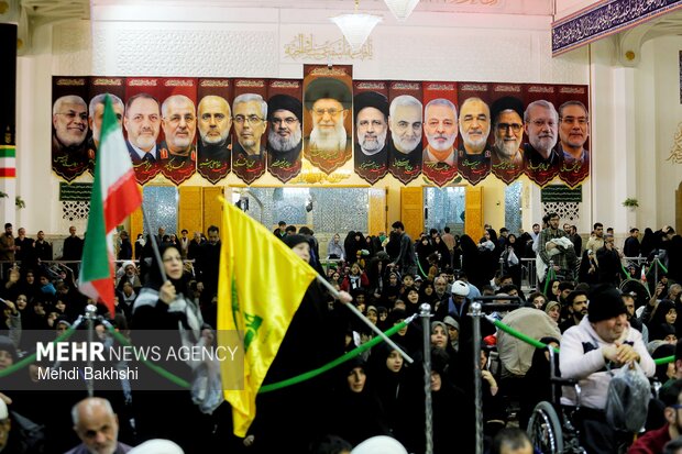 تشییع شهدای حمله به پردیسان در حرم بانوی کرامت
