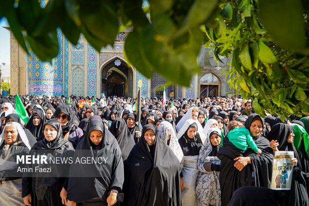 تشییع شهدای جنگ رمضان در شیراز