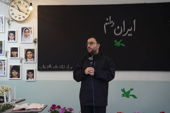 گرامیداشت مقام معلم و یاد ۲۶ معلم شهید مدرسه «شجره طیبه» میناب گرامیداشت مقام معلم و یاد ۲۶ معلم شهید مدرسه «شجره طیبه» میناب