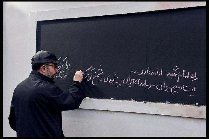 فعالیت کانون پرورش فکری در جنگ رمضان؛ از تولید آلبوم تا ۹ هزار نقاشی فعالیت کانون پرورش فکری در جنگ رمضان؛ از تولید آلبوم تا ۹ هزار نقاشی
