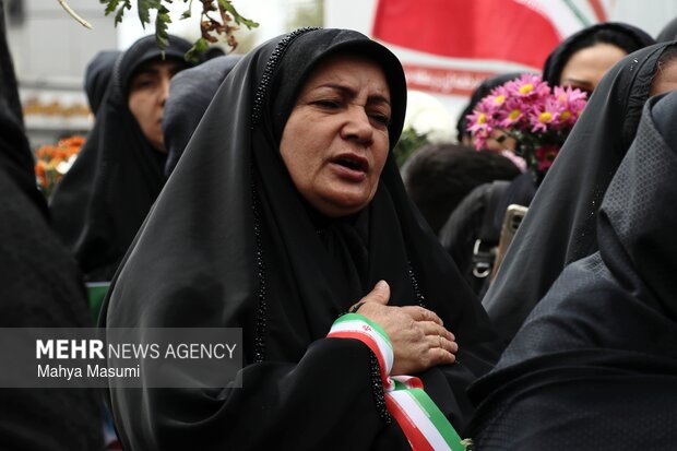 مراسم تشییع ۶ شهید مظلوم خیرآباد ورامین برگزار شد