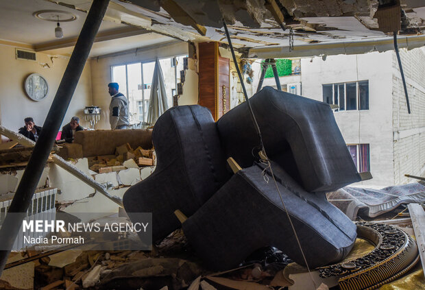 تجاوز آمریکایی-صهیونیستی به مناطق مسکونی حصارک کرج