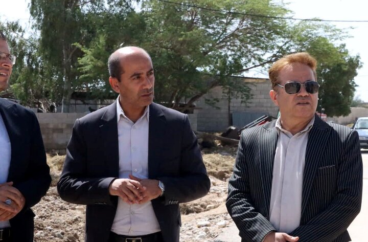 فرماندار دشتی: مشکلات مناطق سیل‌زده برطرف می شود