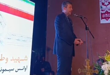 استاندار اصفهان: اراده مردم از صدها بمب هسته‌ای قوی‌تر است