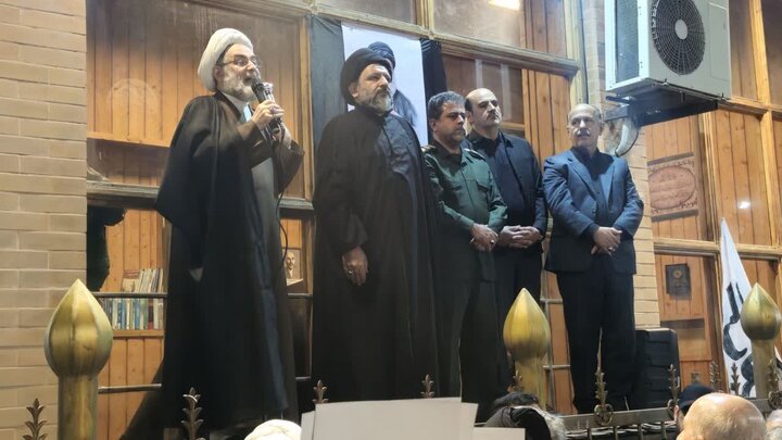 اجتماع دیدنی لاهیجانی‌ها به وقت شب سی‌ام