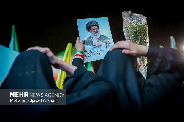 Tehraners denounce US-Israeli aggression against Iran
