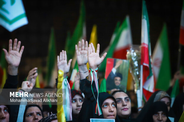 Tehraners denounce US-Israeli aggression against Iran
