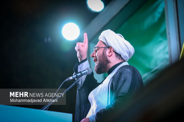 Iranian people denounce US-Israeli aggression
