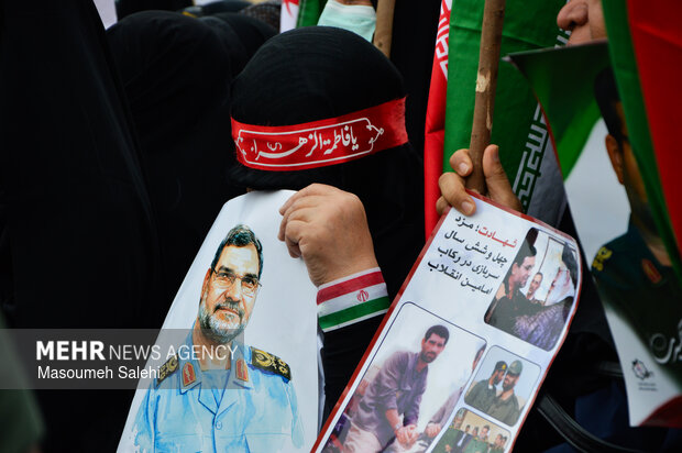 آغاز آیین تشییع سردار شهید «علیرضا تنگسیری» در بندرعباس