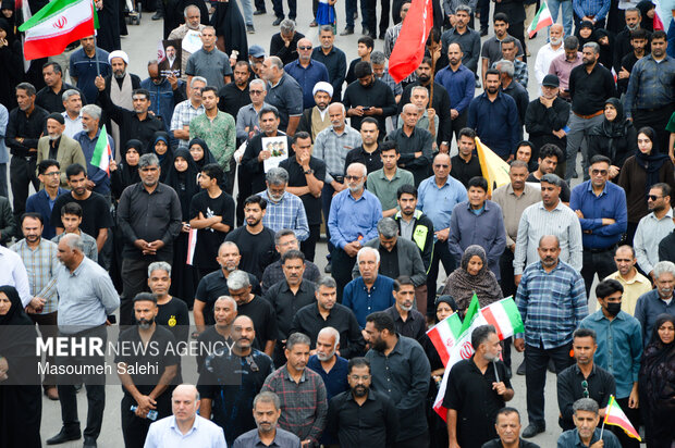 آغاز آیین تشییع سردار شهید «علیرضا تنگسیری» در بندرعباس