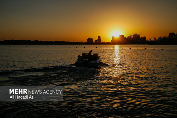 تهران بعد از سی و یک روز جنگ و از نگاهی دیگر