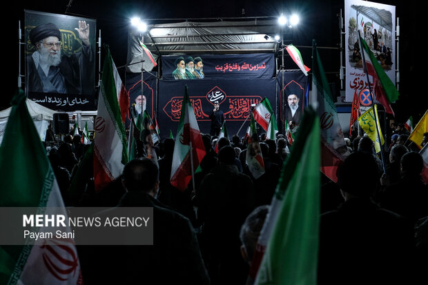 Tehraners denounce US-Israeli aggression against Iran
