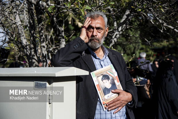 تشییع ۲۷شهید جنگ رمضان در اصفهان