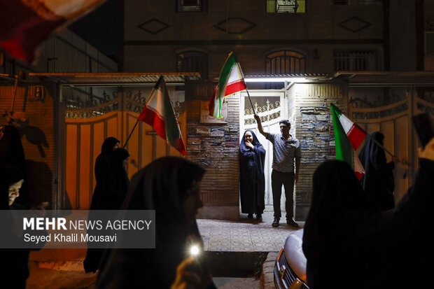 اجتماع شبانه مردم اهواز