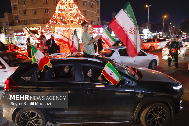 اجتماع شبانه مردم اهواز