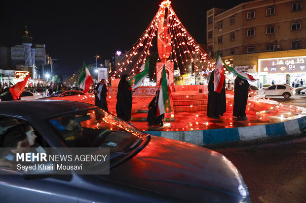 اجتماع شبانه مردم اهواز