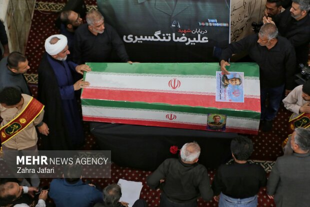 بدرقه ابدی سردار پرافتخار شهید تنگسیری در بندرعباس