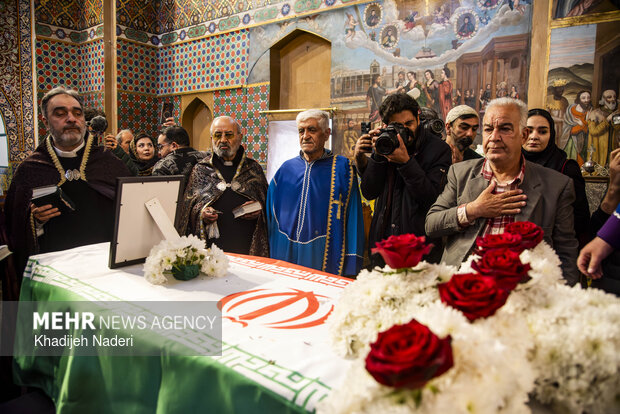 تشییع اولین شهید ارامنه در کلیسا حضرت مریم اصفهان