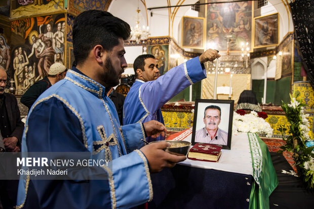 تشییع اولین شهید ارامنه در کلیسا حضرت مریم اصفهان
