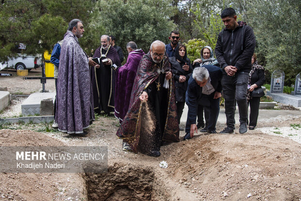 تشییع اولین شهید ارامنه در کلیسا حضرت مریم اصفهان