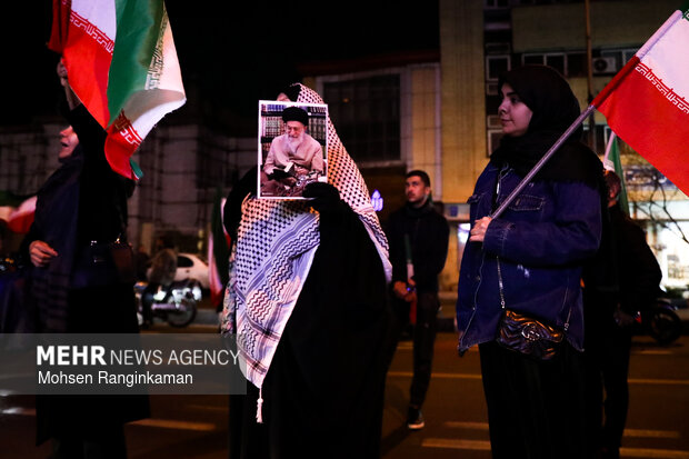 ویژه برنامه «دسته پرچم داران ایران»