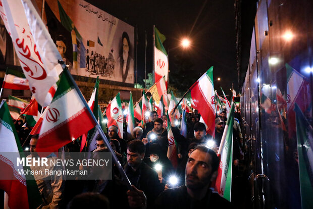 ویژه برنامه «دسته پرچم داران ایران»