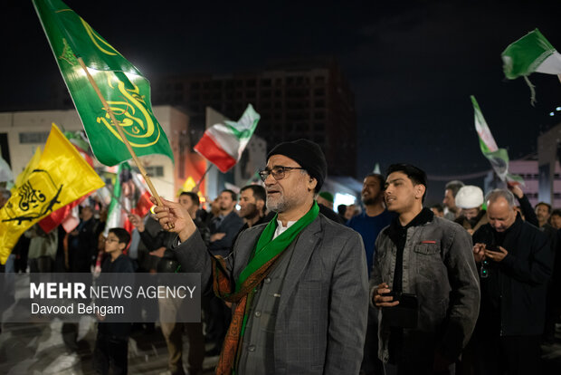 اجتماع بیعت افغانستانی‌های مقیم مشهد با رهبر انقلاب