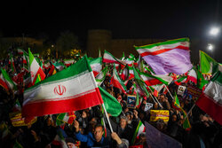 خیابان‌های ایران به کارگاه تولید قدرت ملی تبدیل شد