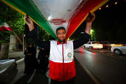 اجتماع هلال احمر یزد در محکومیت حملات به مراکز درمانی