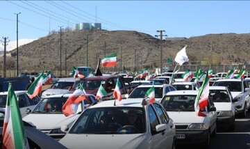 کاروان خودرویی «بیعت با امام، به عشق ایران» در اراک