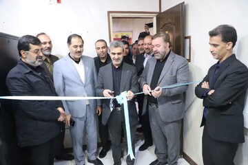 بهره‌برداری از نخستین نیروگاه خورشیدی هیبریدی ۴۰ کیلوواتی در قم