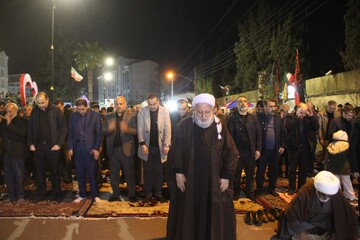 نماز استغاثه در آستارا اقامه شد