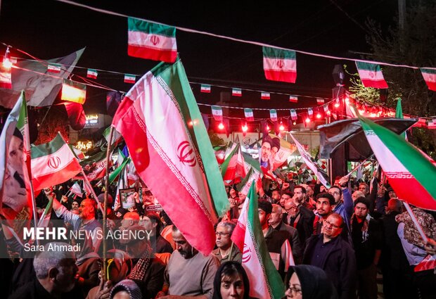 جنایتکاران باید غرامت دهند/ مسئولان قدر مردم را بدانند